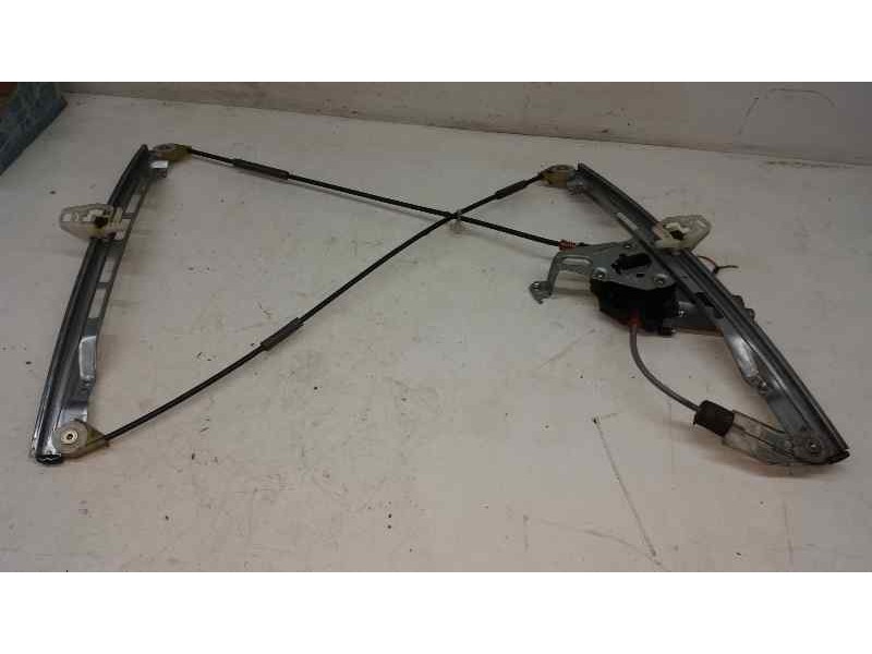 Recambio de elevalunas delantero derecho para peugeot 206 berlina xs referencia OEM IAM  2 PINS ELECTRICO