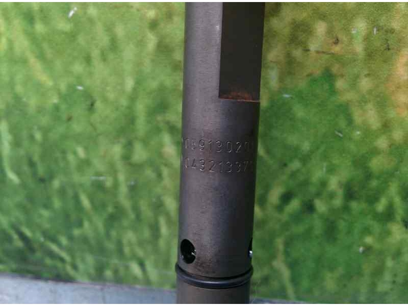 Recambio de inyector para audi a6 berlina (4b2) 2.5 v6 24v tdi referencia OEM IAM 059130201F 0432133795 BOSCH