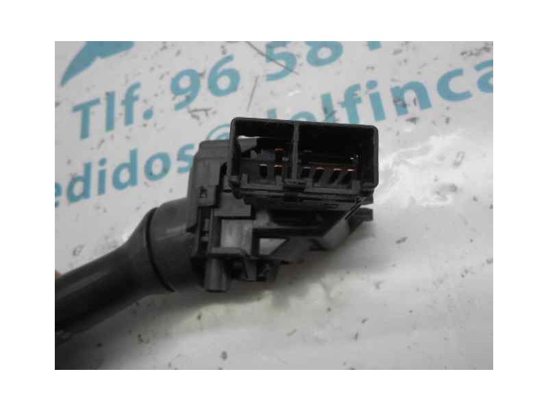 Recambio de mando limpia para toyota aygo (kgb/wnb) connect referencia OEM IAM 17F003LH  