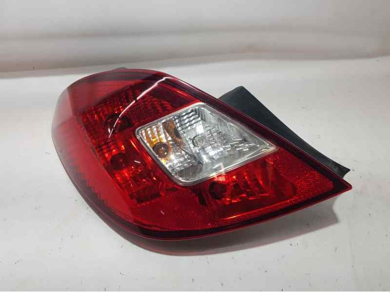 Recambio de piloto trasero izquierdo para opel corsa d selective referencia OEM IAM 13269050 89318811 VALEO ROZADO