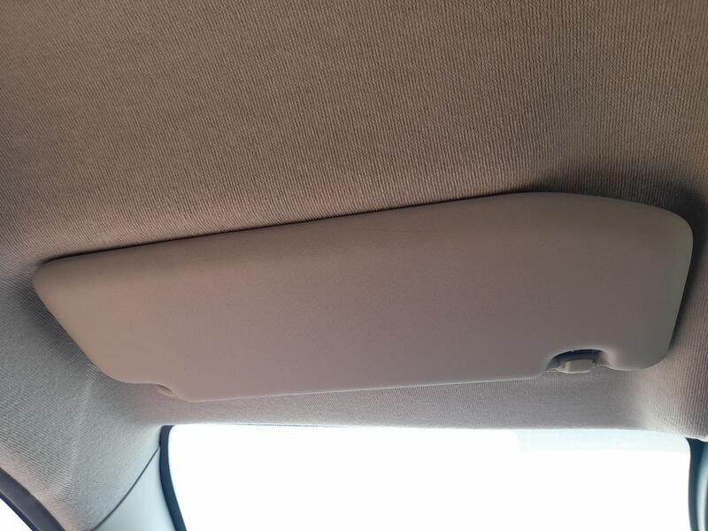 Recambio de parasol izquierdo para citroën c3 iii (sx) 1.2 puretech 82 referencia OEM IAM 96738898BJ  