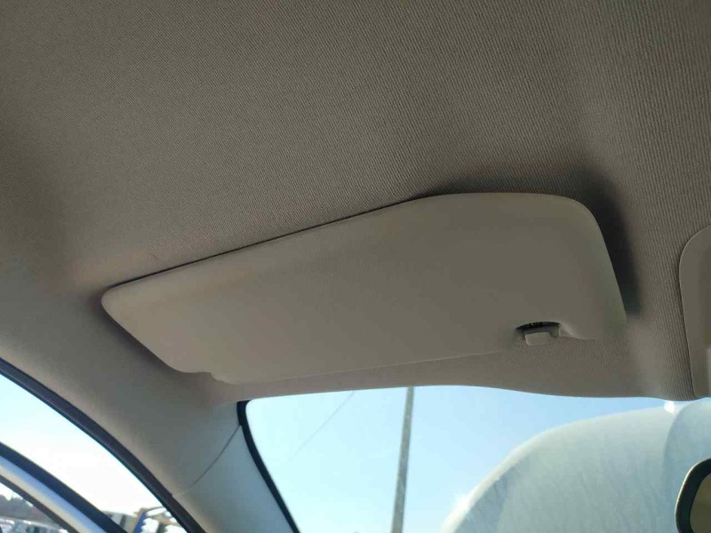 Recambio de parasol izquierdo para peugeot 208 tech edition blue hdi referencia OEM IAM 16079196PR  