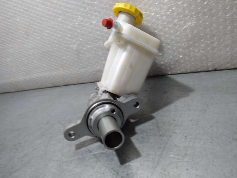 Recambio de bomba freno para jeep compass ii limited 4x2 referencia OEM IAM 68339323AD  