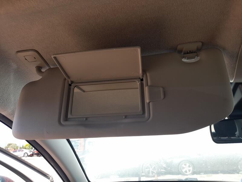 Recambio de parasol izquierdo para citroën c3 iii (sx) 1.2 puretech 82 referencia OEM IAM 96738898BJ  