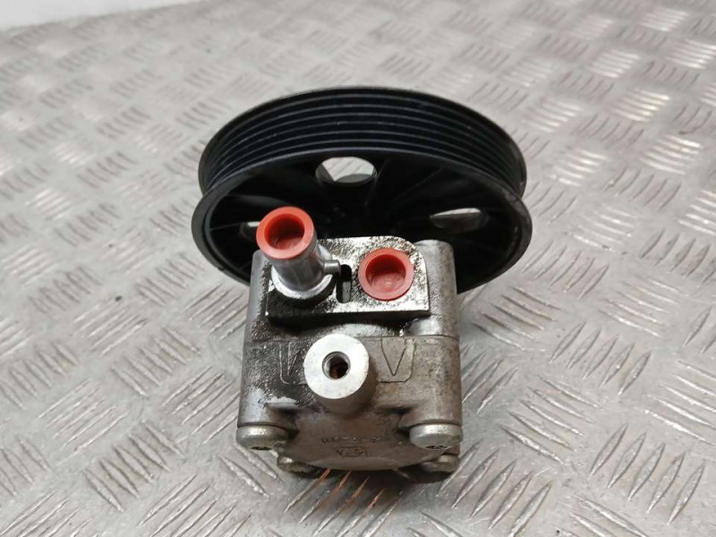 Recambio de bomba direccion para volvo s40 berlina 1.8i referencia OEM IAM 8252308 761395514 ZF