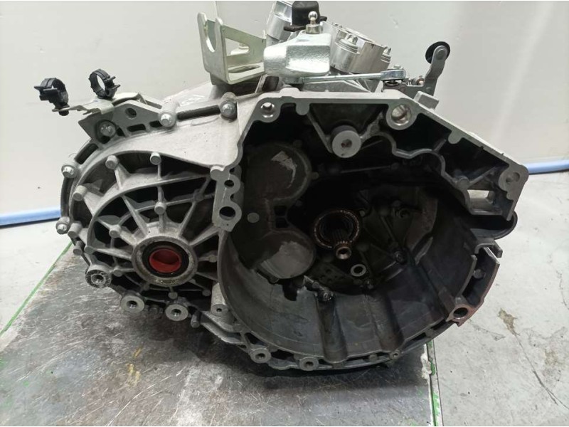 Recambio de caja cambios para jeep compass ii limited 4x2 referencia OEM IAM G63563537 2475248 6VELOCIDADES