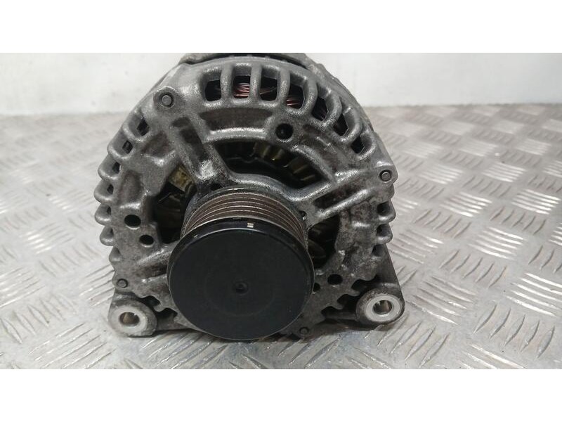 Recambio de alternador para ford mondeo ber. (ca2) titanium (09.2010) referencia OEM IAM 7G9N10300EA BOSCH 0121615028