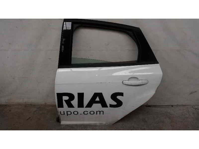 Recambio de puerta trasera izquierda para ford focus lim. ambiente referencia OEM IAM   