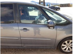 PUERTA DELANTERA DERECHA 9004Y0 TOCADA 