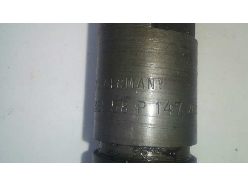 Recambio de inyector para renault megane i berlina hatchback (ba0) 1.9 dti diesel cat referencia OEM IAM KBGL58P147  