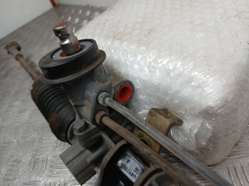 Recambio de cremallera direccion para volvo s40 berlina 1.8i referencia OEM IAM 8251800  ASISTIDA SMI