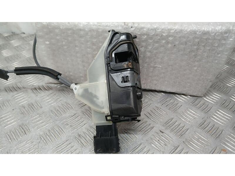 Recambio de cerradura puerta delantera derecha para peugeot 2008 (p1) e-active referencia OEM IAM 9844442480  