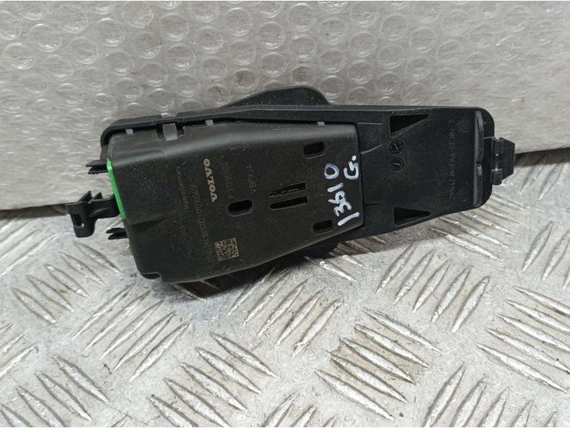 Recambio de sensor para volvo xc60 kinetic awd referencia OEM IAM P31295504  SENSOR DE LLUVIA