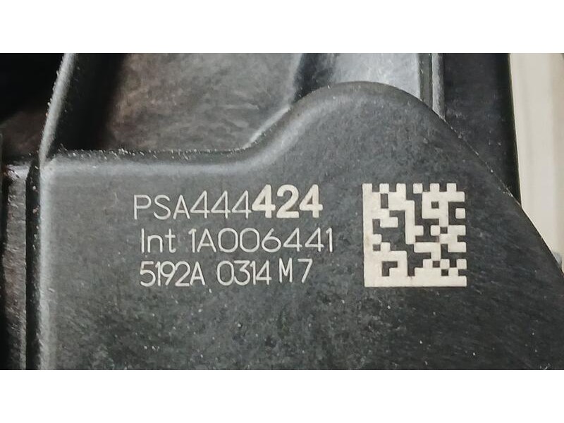 Recambio de cerradura puerta delantera derecha para peugeot 2008 (p1) e-active referencia OEM IAM 9844442480  
