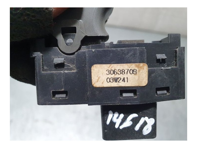 Recambio de mando elevalunas trasero izquierdo para volvo s40 berlina 1.8i referencia OEM IAM 30638709  