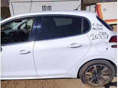 Recambio de puerta trasera izquierda para peugeot 208 tech edition blue hdi referencia OEM IAM 9671907580  