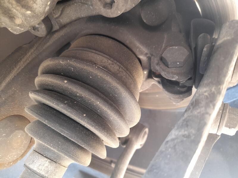 Recambio de transmision delantera izquierda para citroën c3 iii (sx) 1.2 puretech 82 referencia OEM IAM 9803019580  