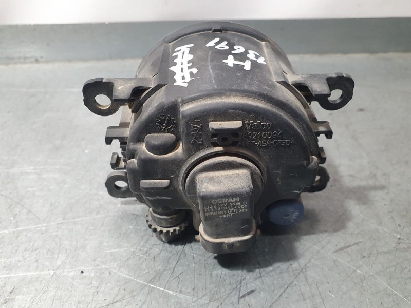 Recambio de faro antiniebla izquierdo para renault megane iii berlina 5 p dynamique referencia OEM IAM 8200074008 89202503 VALEO