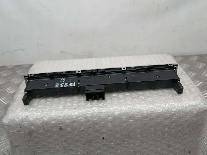 Recambio de mando multifuncion para audi a3 sportback (8va) ambiente referencia OEM IAM 8V0925301T 5JT10020783 