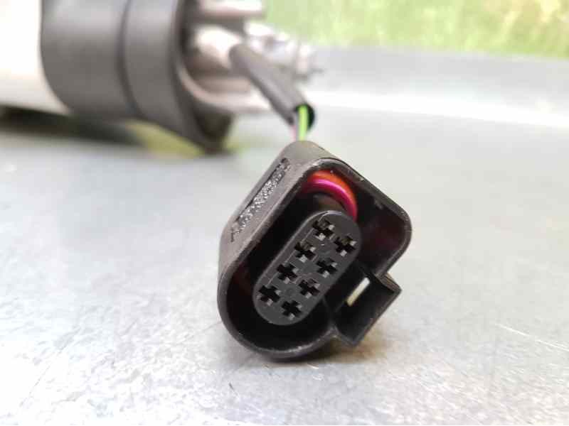 Recambio de retrovisor derecho para seat leon (1p1) reference referencia OEM IAM  5 CABLES ELECTRICO