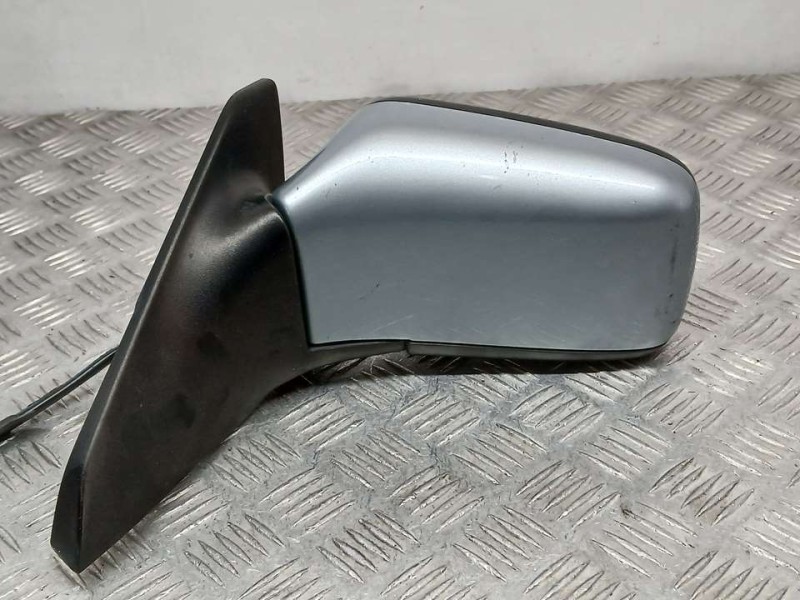 Recambio de retrovisor izquierdo para volvo s40 berlina 1.8i referencia OEM IAM 30623537  ELECTRICO