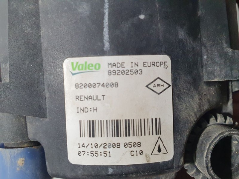 Recambio de faro antiniebla izquierdo para renault megane iii berlina 5 p dynamique referencia OEM IAM 8200074008 89202503 VALEO
