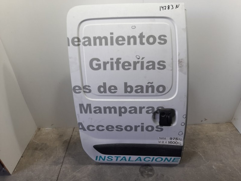 Recambio de puerta lateral corredera derecha para nissan kubistar (x76) pro (l1) referencia OEM IAM 8210000QAJ  TOCADA