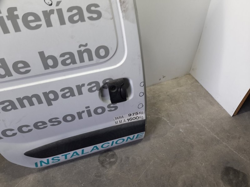 Recambio de puerta lateral corredera derecha para nissan kubistar (x76) pro (l1) referencia OEM IAM 8210000QAJ  TOCADA