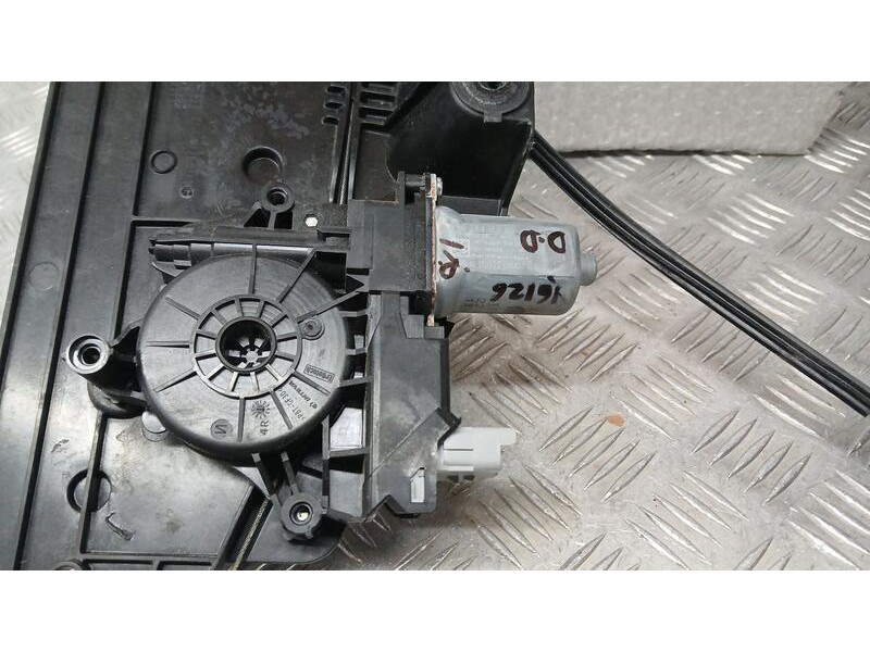 Recambio de elevalunas delantero derecho para peugeot 2008 (p1) e-active referencia OEM IAM 9828130680 ELECTRICO 6 pins 