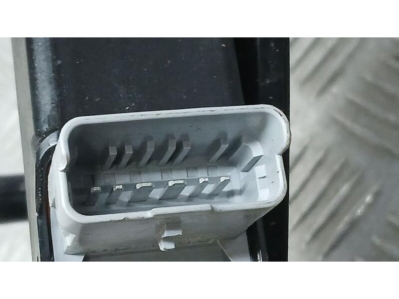 Recambio de elevalunas delantero derecho para peugeot 2008 (p1) e-active referencia OEM IAM 9828130680 ELECTRICO 6 pins 