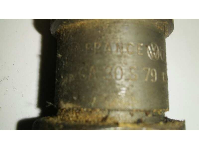 Recambio de inyector para volkswagen polo berlina (6n1) 1.9 diesel referencia OEM IAM KCA30S79  068130202F
