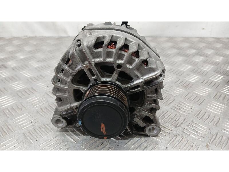 Recambio de alternador para citroën c-elysée feel referencia OEM IAM 9810525380 VALEO 2624310C