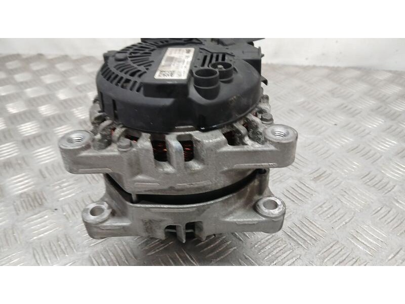 Recambio de alternador para citroën c-elysée feel referencia OEM IAM 9810525380 VALEO 2624310C