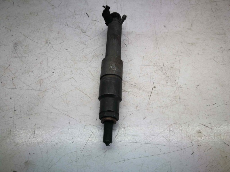 Recambio de inyector para seat ibiza (6k1) 1.9 sdi referencia OEM IAM 028130202R  0432193683