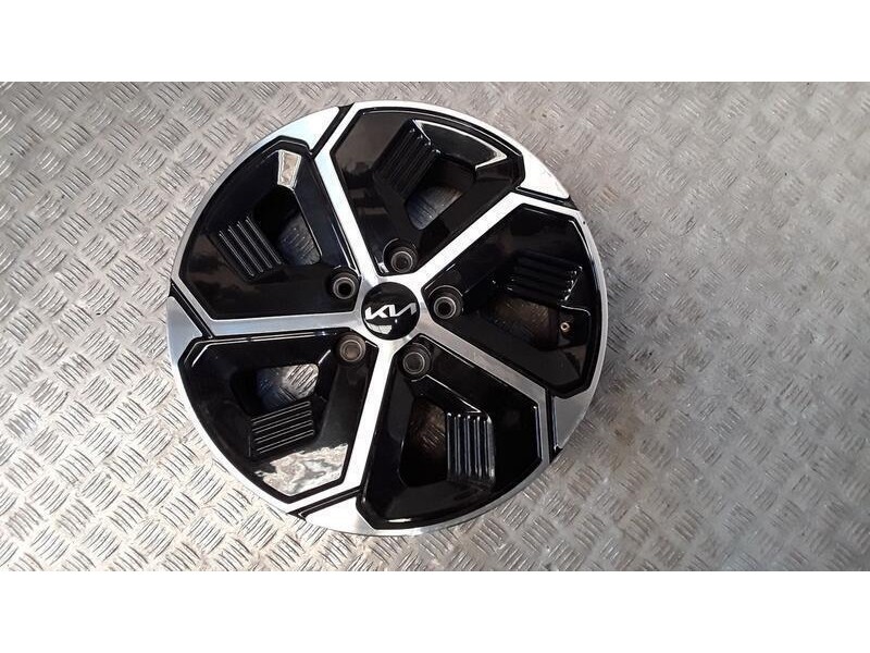 Recambio de juego llantas aluminio para kia niro hybrid concept referencia OEM IAM 6.5X16 5 TORN ET46 ALUMINIO ROZADAS