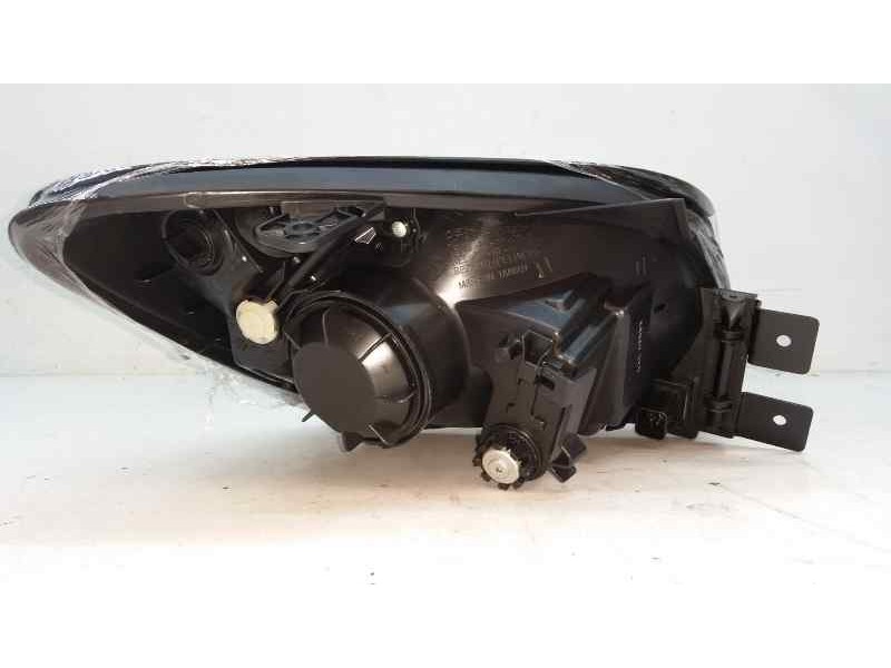 Recambio de faro izquierdo para kia sportage referencia OEM IAM 108550702  