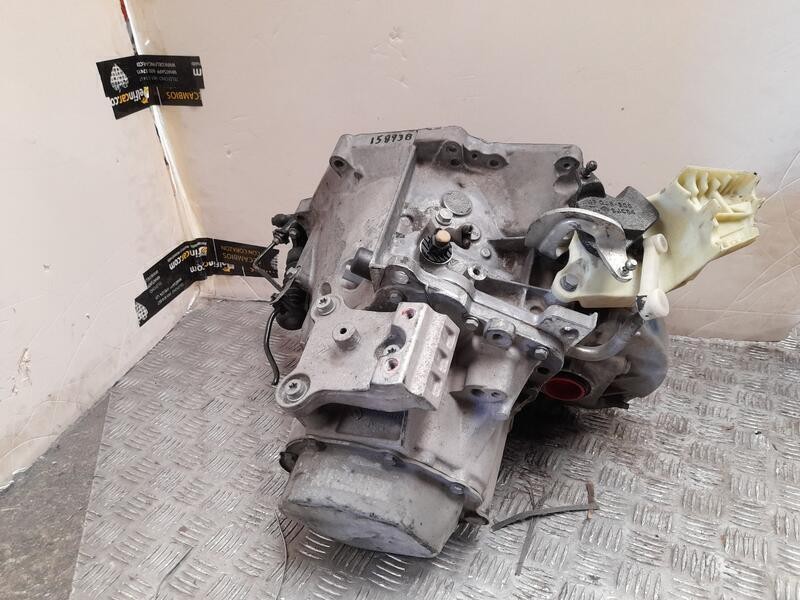 Recambio de caja cambios para citroën c-elysée feel referencia OEM IAM 20ET30 9727845 5VELOCIDADES