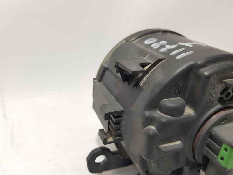 Recambio de faro antiniebla izquierdo para renault megane iii berlina 5 p authentique referencia OEM IAM 8200074008 89202503 VAL