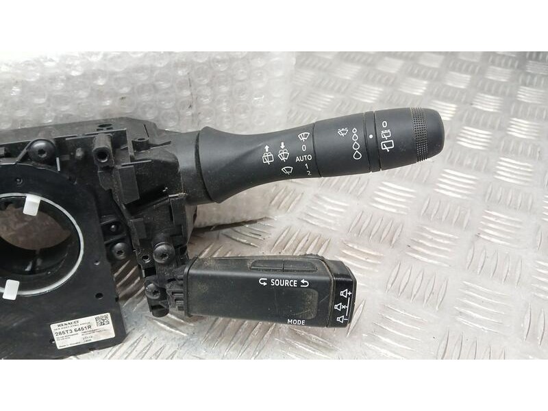 Recambio de mando luces y limpia para renault kangoo iii monospace blue dci 95 (kjab) referencia OEM IAM 255674797R  10508397