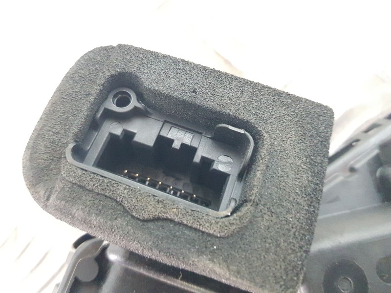 Recambio de cerradura puerta delantera izquierda para skoda kamiq (nw4) 1.0 tsi referencia OEM IAM 5TB837015C 7 PINS 