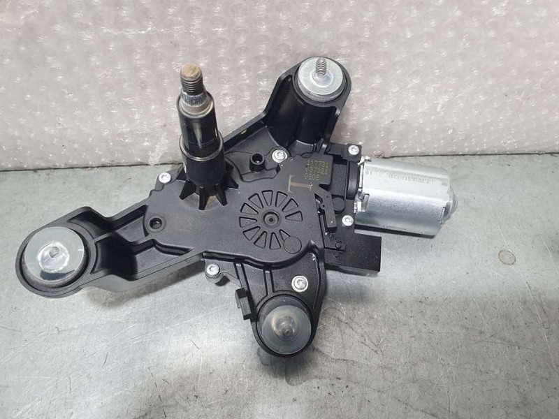 Recambio de motor limpia trasero para opel crossland x excellence referencia OEM IAM 9819899980 0390205062 BOSCH