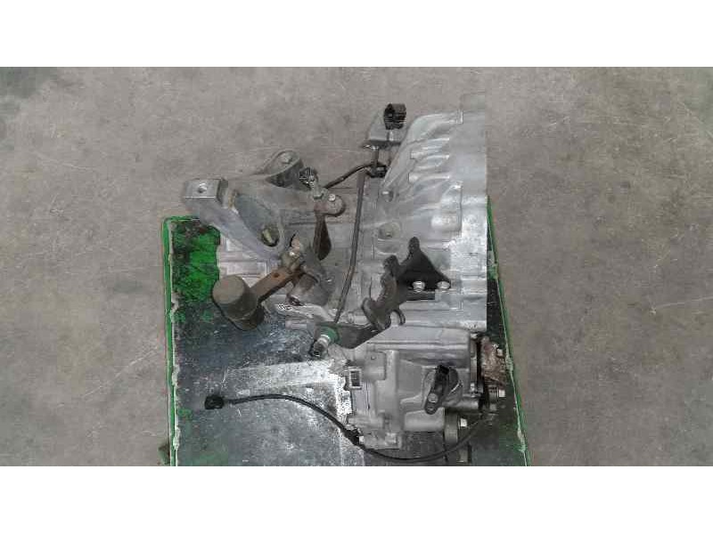 Recambio de caja cambios para mazda 3 berlina (bk) 2.0 sportive referencia OEM IAM 6TH0606387 G8050 6VELOCIDADES
