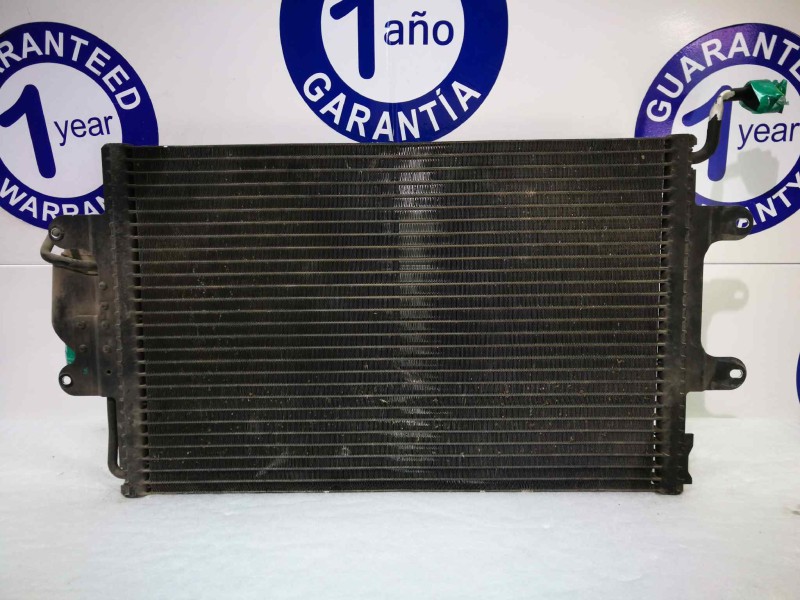 Recambio de condensador / radiador aire acondicionado para seat ibiza (6k1) 1.4 referencia OEM IAM 6K0820411  