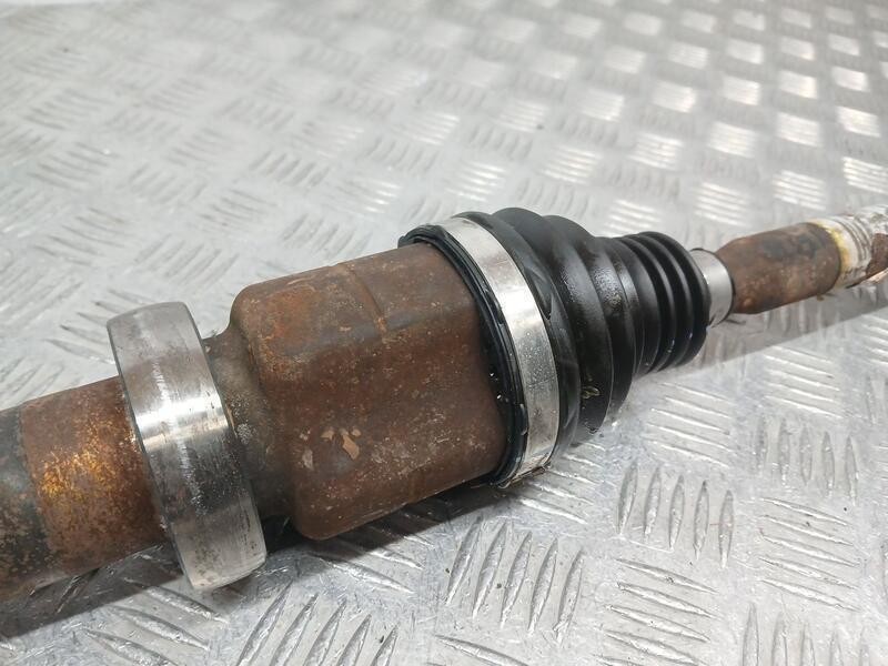 Recambio de transmision delantera derecha para ford tourneo courier (c4a) trend referencia OEM IAM 1929643 FUELLE INTERIOR ROTO 