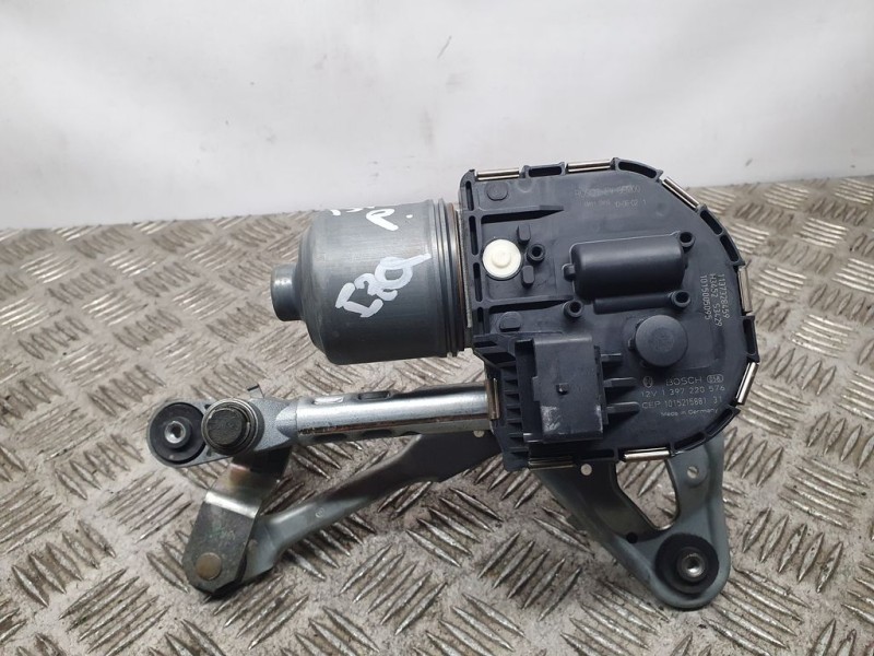 Recambio de motor limpia delantero para peugeot 3008 access referencia OEM IAM 9671062180 3397021288 BOSCH IZQUIERDO