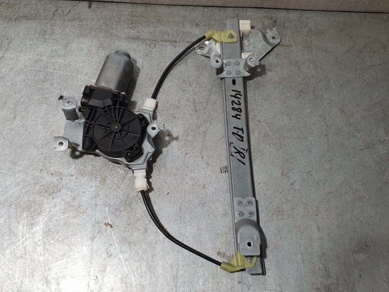 Recambio de elevalunas trasero derecho para nissan qashqai (j10) acenta referencia OEM IAM 119767  ELECTRICO 2 PINES