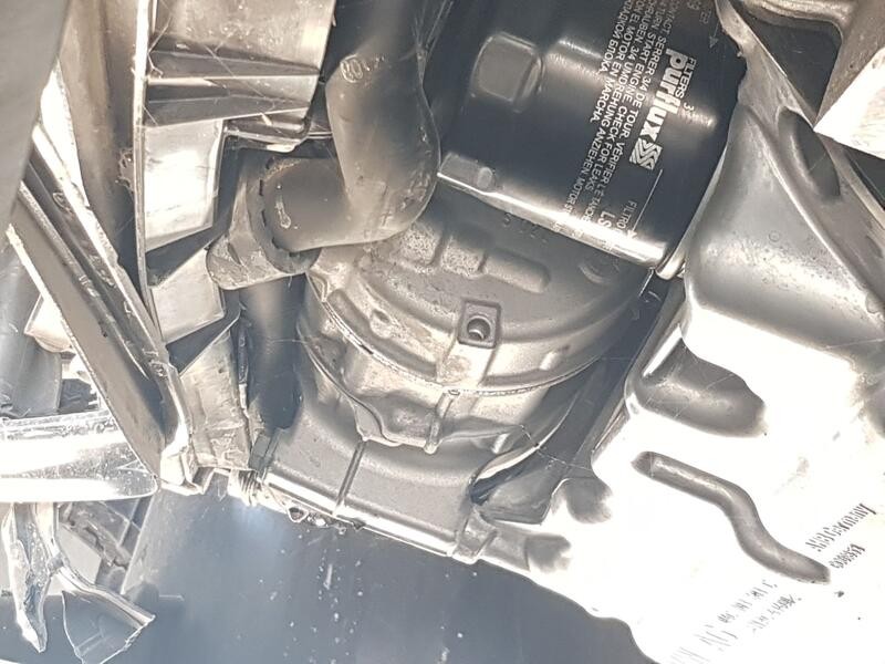 Recambio de compresor aire acondicionado para skoda kamiq (nw4) 1.0 tsi referencia OEM IAM 5Q0816803D  