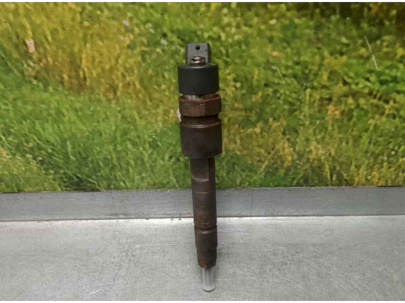 Recambio de inyector para fiat brava (182) jtd 105/100 steel (a) referencia OEM IAM 445110068  BOSCH
