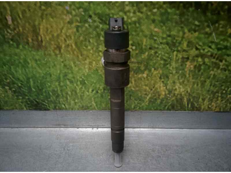 Recambio de inyector para fiat brava (182) jtd 105/100 steel (a) referencia OEM IAM 445110068  BOSCH