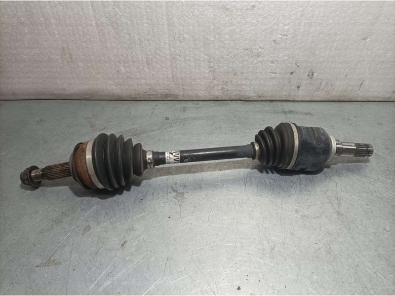 Recambio de transmision delantera izquierda para toyota yaris hsd active referencia OEM IAM 434200D411A  